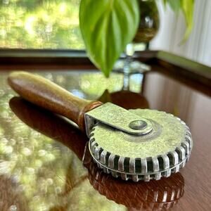 Vintage Krimpkut Sealer Krimp Kut Pastry and Pie Sealer Made in USA